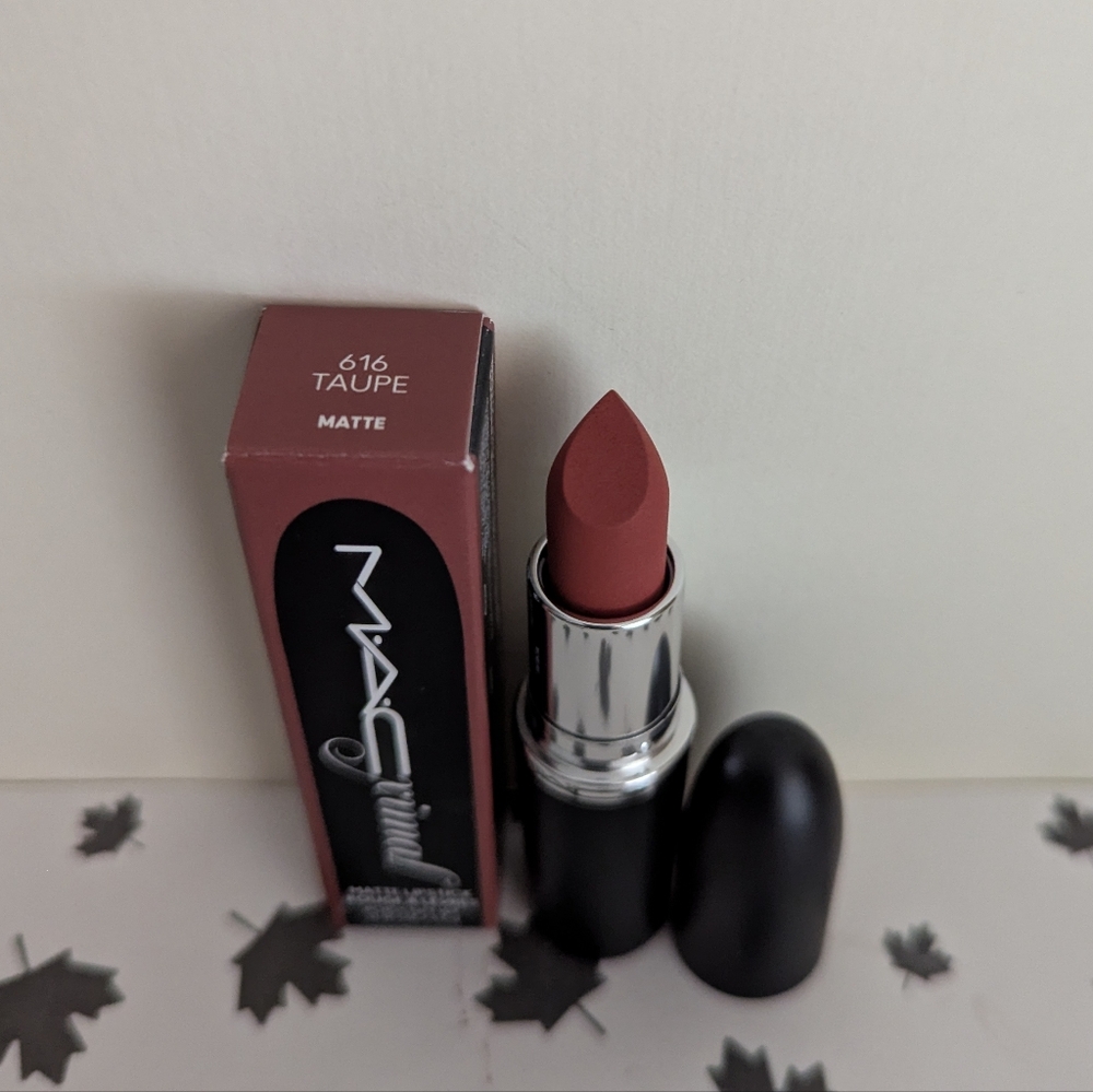 MAC MACximal Matte Lipstick - 616 Taupe